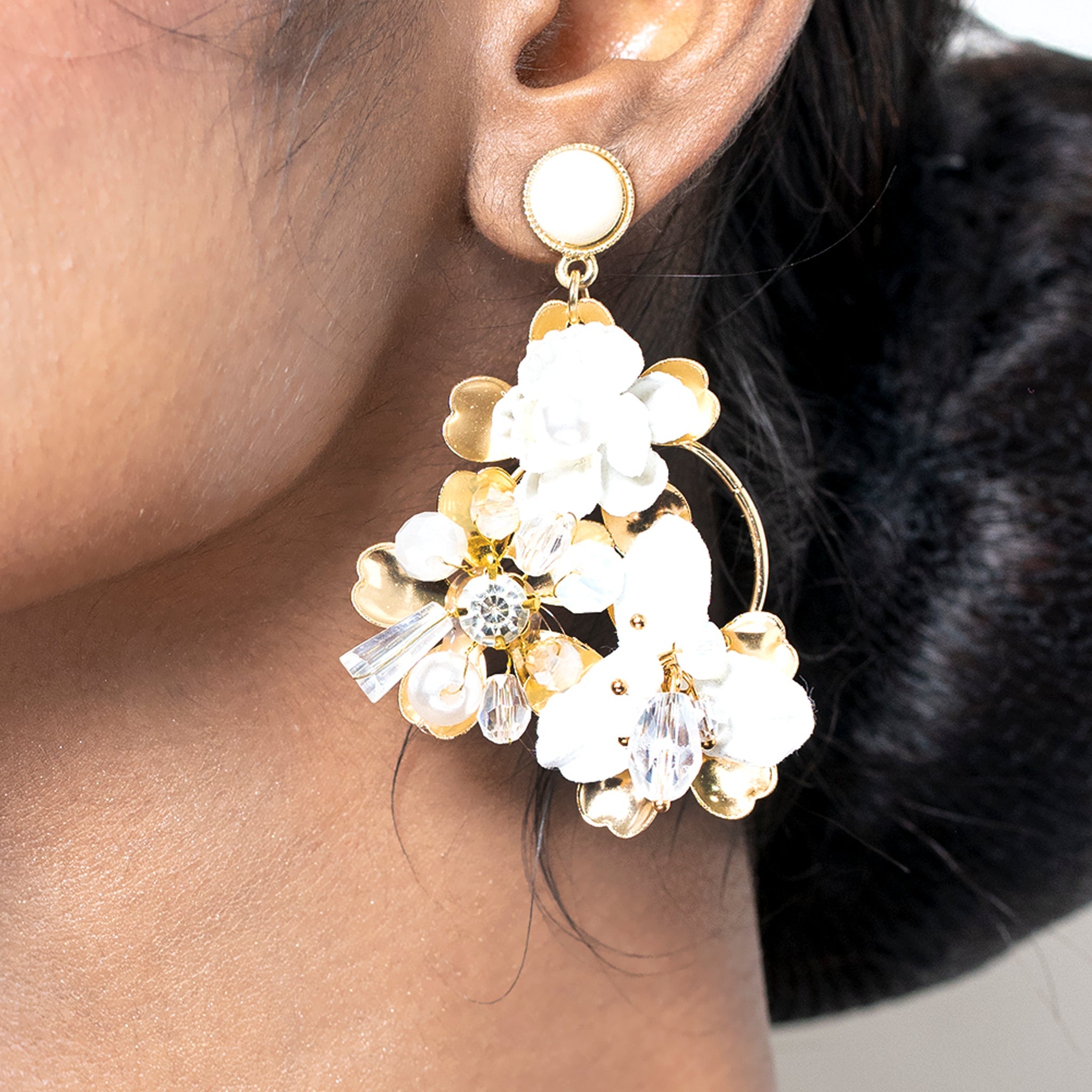 Multi Kundan StonesPearlsRed Beads Hanging Flower Leafs Design Jadu  Kundan Hanging Earrings Set Buy Online